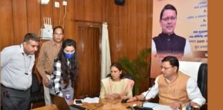 सीएम धामी ने 33297 आंगनबाड़ी कर्मियों को दी बड़ी सौगात, हर एक को मिलेगी 12 हजार रूपये की प्रोत्साहन राशि Anganwadi workers