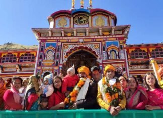 चारधाम यात्रा 2021 : 20 नवंबर को बंद होंगे बदरीनाथ धाम के कपाट, देखें अन्य धामों के बंद होने की तिथियां Badrinath Dham will be closed on November 20