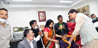 उत्तराखंड दिव्यांग सशक्तिकरण एसोसिएशन के पदाधिकारियों ने मुख्यमंत्री से की मुलाकात