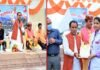 खिर्सू मिनी स्टेडियम में आयोजित बहुउद्देश्यीय शिविर में मंत्री डॉ. धन सिंह रावत ने बांटे महा लक्ष्मी किट व कोरोना वारियर्स प्रमाण पत्र Dr.-Dhan-singh-Rawat