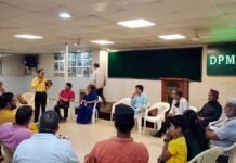 उत्तराखण्ड लोक भाषा साहित्य मंच द्वारा गढ़वाली-कुमाउनी भाषाओं को संविधान की आठवीं अनुसूची में शामिल करने की मांग