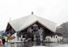 सिखों के पवित्र तीर्थस्थल हेमकुंड साहिब के कपाट शीतकाल के लिए आज होंगे बंद Hemkund Sahib doors closed