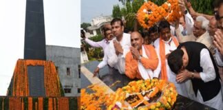 सीएम धामी ने उत्तराखंड शहीद स्मारक रामपुर तिराहा में राज्य आंदोलनकारी शहीदों को दी श्रद्धांजलि, राज्य आंदोलनकारियों के लिए की बड़ी घोषणा Martyrs Memorial Rampur Tiraha