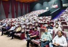 ग्रेटर नोएडा : वायु प्रदूषण रोकने के लिए एक्शन में आया प्राधिकरण, आठ जोन में बांटकर प्रदूषण रोकने का खाका किया तैयार air-pollution-plan-greater-noida