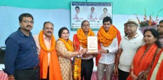 सेक्टर अल्फा-2 RWA की नई कार्यकारिणी के शपथ ग्रहण समारोह में बोले अध्यक्ष जितेंद्र मावी, सेक्टर की सुरक्षा व सफाई व्यवस्था पर दिया जाएगा विशेष ध्यान alpha-2-rwa-election