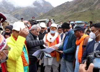 मुख्यमंत्री पुष्कर सिंह धामी ने किया केदारनाथ पुनर्निर्माण कार्यो का अवलोकन cm Dhami inspected Kedarnath reconstruction works