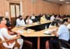 सीएम हेल्पलाइन पर प्राप्त जन शिकायतों के समाधान में लापरवाही पर होगी सख्त कार्रवाई : सीएम धामी cm-dhami-meeting