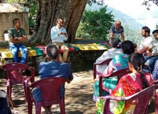 जिला पर्यटन विकास अधिकारी ने ग्रामीणों को राज्य सरकार की पर्यटन विकास से जुड़ी रोजगार परक योजनाओं की दी विस्तृत जानकारी employment schemes related to tourism development