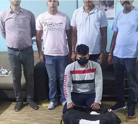 Armys fake lieutenant arrested