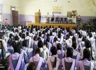 अंतरराष्ट्रीय बालिका दिवस के उपलक्ष्य में छात्राओं को किया मूल अधिकारों के प्रति जागरूक international-girl-child-day