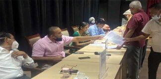 ग्रेटर नोएडा प्राधिकरण द्वारा आयोजित जनसुनवाई में 20 शिकायतें दर्ज, चार का मौके पर ही निस्तारण 20 complaints filed in public hearing organized by Greater Noida Authority