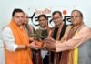 बद्रीनाथ डिमरी धार्मिक केंद्रीय पंचायत के प्रतिनिधियों ने मुख्यमंत्री से मिलकर देवस्थानम बोर्ड से सम्बंधित ज्ञापन सौंपा, बद्रीनाथ धाम का प्रसाद भेंट किया Badrinath Dimri Religious Central Panchayat
