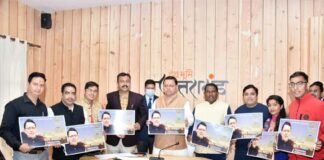 मुख्यमंत्री पुष्कर सिंह धामी ने ‘‘बातें कम-काम ज्यादा’’ गीत का किया विमोचन Batein Kam Kaam jyada
