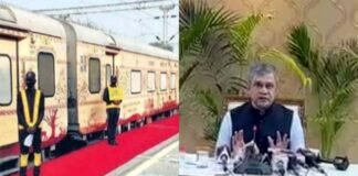 Bharat Gaurav Trains :यात्राओं का बदलता स्वरूप, देश में पर्यटन स्थलों की भी सैर कराएंगी ‘भारत गौरव ट्रेनें’ Bharat Gaurav Trains