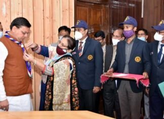 भारत स्काउट एवं गाइड के स्थापना दिवस पर भारत स्काउट एवं गाइड के प्रतिनिधिमण्डल ने मुख्यमंत्री धामी से की शिष्टाचार भेंट Bharat-Scouts-and-Guides
