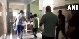 CRPF कैंप में जवान ने साथी जवानों पर चलाई गोलियां, 4 की मौत 3 घायल CRPF jawan fired at his colleagues