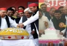 चाचा भतीजा में बनी रही दूरी : मुलायम के जन्मदिन पर भी अखिलेश, शिवपाल नहीं आए साथ Mulayam-Singh-Yadav-birthday