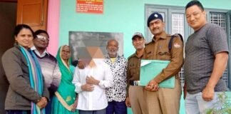 पौड़ी जनपद की ऑपरेशन स्माइल टीम द्वारा बौद्धिक दिव्यांग युवक को सकुशल किया परिजनों के सुपुर्द Operation-Smile-team-pauri