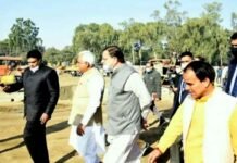 पीएम मोदी की रैली की तैयारियों का जायजा लेने दून के परेड ग्राउंड पहुंचे मुख्यमंत्री धामी Parade Ground dehradun