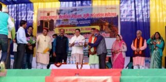 रूद्रप्रयाग में आयोजित पांच दिवसीय औद्योगिक विकास, कृषि एवं पर्यटन महोत्सव का विधिवत शुभारंभ कर मुख्यमंत्री धामी ने क्षेत्र के लिए की कई घोषणाएं Tourism-Festival-in-Rudraprayag