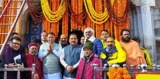 पीएम मोदी के दौरे से ठीक पहले सीएम धामी ने केदारनाथ धाम पहुंच कर, तैयारियों का लिया जायजा cm-dhami-in-kedarnath