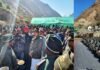 उत्तराखंड के राज्यपाल और मुख्यमंत्री ने भारत-चीन सीमा स्थित जवानों के साथ मनाई दीपावली cm-dhami-with-solidiers