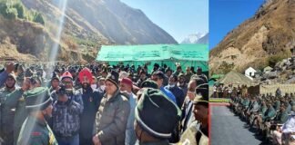 उत्तराखंड के राज्यपाल और मुख्यमंत्री ने भारत-चीन सीमा स्थित जवानों के साथ मनाई दीपावली cm-dhami-with-solidiers