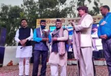 दिल्ली में आयोजित उत्तराखंडी महाकुंभ में ग्रामीण पत्रकारिता के लिए जगमोहन डांगी को मिला सम्मान