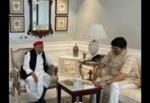 चुनाव से पहले मुलायम सिंह से मिले कुंडा के निर्दलीय विधायक राजा भैया, अटकलें शुरू मुलायम सिंह