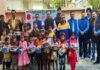 रोटरी क्लब ग्रीन ग्रेनो ने बच्चों को स्वेटर, जूते व मौजे वितरित किये Rotary-club