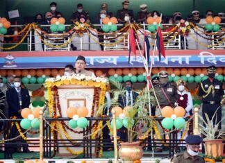 राज्य स्थापना दिवस पर सीएम धामी ने उत्तराखंड आंदोलनकारियों की पेशन बढ़ाने के साथ ही की कई अहम घोषणाएं uttarakhand-foundation-day-2021