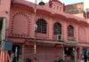 प्रधानमंत्री मोदी के दौरे से पहले वाराणसी की मस्जिद को गेरुआ रंग करने पर मुस्लिमों में रोष Ocher color to mosque of Varanasi