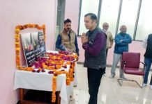 पाल्म ओलंपिया सोसाइटी ग्रेनो वेस्ट में CDS जनरल बिपिन रावत को दी गई श्रद्धांजलि CDS General Bipin Rawat paid tribute at Palm Olympia Society Greno West