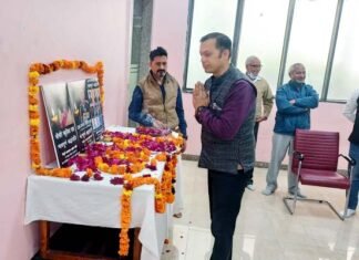 पाल्म ओलंपिया सोसाइटी ग्रेनो वेस्ट में CDS जनरल बिपिन रावत को दी गई श्रद्धांजलि CDS General Bipin Rawat paid tribute at Palm Olympia Society Greno West