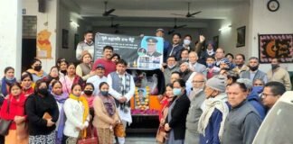 कोटद्वार जन संगठन फरीदाबाद द्वारा देश के प्रथम सीडीएस स्व. जनरल बिपिन रावत, उनकी पत्नी एवं 12 सैन्य अधिकारियों को दी गई श्रद्धांजलि Pravasi-Jan-Sangathan-Faridabad