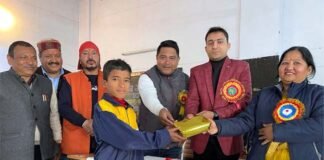 डायट पौड़ी द्वारा जीजीआईसी श्रीनगर में ब्लॉक स्तरीय छात्र उत्कर्ष प्रतियोगिता का आयोजन