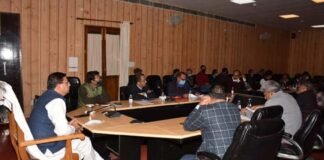 मुख्यमंत्री ने की केंद्र पोषित योजनाओं की समीक्षा, योजनाओं के क्रियान्वयन में तेजी लाये जाने के दिये निर्देश centrally funded schemes