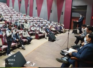 ग्रेटर नोएडा : हर रिहायशी सेक्टर का होगा अपना सामुदायिक केंद्र, सीईओ ने तीन साल में चरणबद्ध तरीके से सामुदायिक केंद्र बनाने के दिए निर्देश community center in Greater Noida