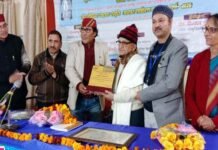 वरिष्ठ गढ़वाली साहित्यकार ललित केशवान को दिया गया डॉ. गोविन्द चातक स्मृति आखर साहित्य सम्मान dr-govind-chatak
