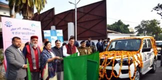 मुख्यमंत्री धामी ने हंस फाउण्डेशन द्वारा पुलिस विभाग को प्रदान किये गये वाहनों को फ्लैग ऑफ hans-foundation