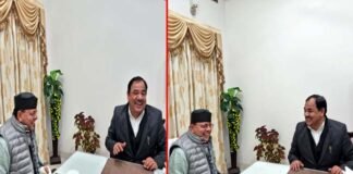 सीएम धामी और हरक सिंह रावत के बीच खूब हुआ हंसी मजाक, आखिरकार मान गए कैबिनेट मंत्री हरक Harak Singh Rawat finally agreed after persuading CM Dhami
