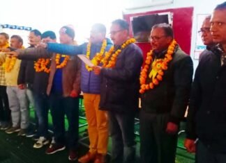 शैक्षिक उन्नयन गोष्ठी में जूहा. शिक्षक संगठन नैनीडांडा ब्लॉक की नई कार्यकारिणी का गठन