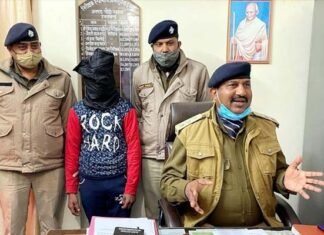 पौड़ी गढ़वाल: बुजुर्ग महिला की हत्या करने वाले अभियुक्त को पुलिस ने 24 घंटे के अंदर किया गिरफ्तार Police arrested the accused who killed an elderly woman in Pauri Garhwal