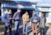 पौड़ी गढ़वाल : डीएम डॉ. विजय जोगदंडे ने दूरस्थ ग्रामीण क्षेत्रों में चिन्ह्ति पोलिंग बूथों का किया औचक स्थलीय निरीक्षण Pauri DM did on-site inspection of polling booths identified in remote rural areas