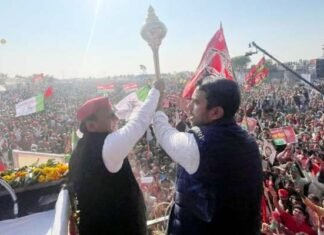 ढाई साल बाद अखिलेश-जयंत आए एक मंच पर, गठबंधन कर भाजपा के खिलाफ भरी हुंकार so-rld-alliance
