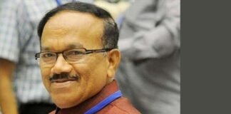 चुनाव में टिकट न मिलने के बाद गोवा के पूर्व सीएम लक्ष्मीकांत पारसेकर ने भाजपा छोड़ी Laxmikant Parsekar quits BJP