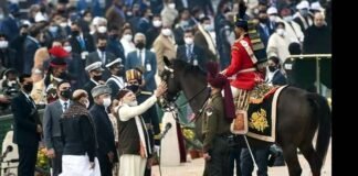 विराट की विदाई : तीन दिन बाद भी गणतंत्र दिवस का वह यादगार पल अभी भी छाया सोशल मीडिया पर Virat-horse-farewell