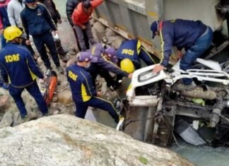 खांकरा के समीप 200 मीटर गहरी खाई में गिरा वाहन, पौड़ी गढ़वाल निवासी 35 वर्षीय युवक की मौत