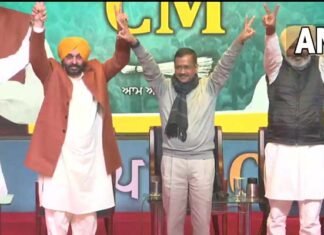 पंजाब में भगवंत मान होंगे आम आदमी पार्टी का सीएम चेहरा, केजरीवाल ने किया एलान bhagwant maan cm candidate aap