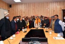 मुख्यमंत्री से प्रदेश उद्योग व्यापार मण्डल के सदस्यों ने की भेंट मुख्यमंत्री उद्योग व्यापार मण्डल